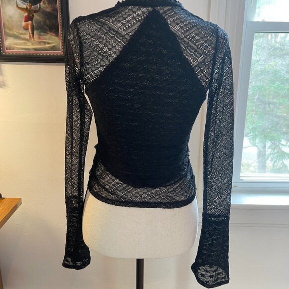 Free People My Party Long Sleeve Lace Crop Top In Black - Picture 2 of 2